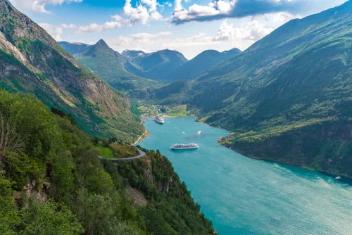 bird-eye-shot-view-geirangerfjord-norway